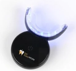 GetEasyWhite - Whitening LED Kit - 100% Natuurlijk - Perioxide Vrij - Veilig -Mondverzorgings Winkel 1200x1118 1