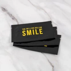 The Million Dollar Smile® - Teeth Whitening Strips - Crest Whitestrips -Tandenbleken - 28 Bleekstrips - 14 Behandelingen - Professionele Tandenbleek Strips - Tandenblekers - Wittere Tanden - Zonder Peroxide - Tanden Bleken - -Mondverzorgings Winkel 1200x1200 1095