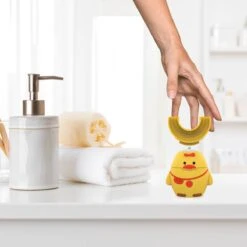 Merkloos Elektrische Sonische Tandenborstel Voor Kinderen Tussen 2 T/m 6 Jaar Met Timer - Elektrische Kindertandenborstel - 360º Graden - 6 Poetsmodus - IPX7 Waterbestendig - Geel -Mondverzorgings Winkel 1200x1200 125