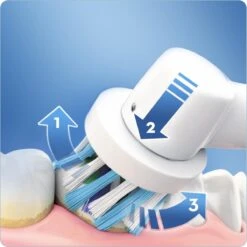 Oral B Oral-B PRO600 - Cross Action - Elektrische Tandenborstel -Mondverzorgings Winkel 1200x1200 270