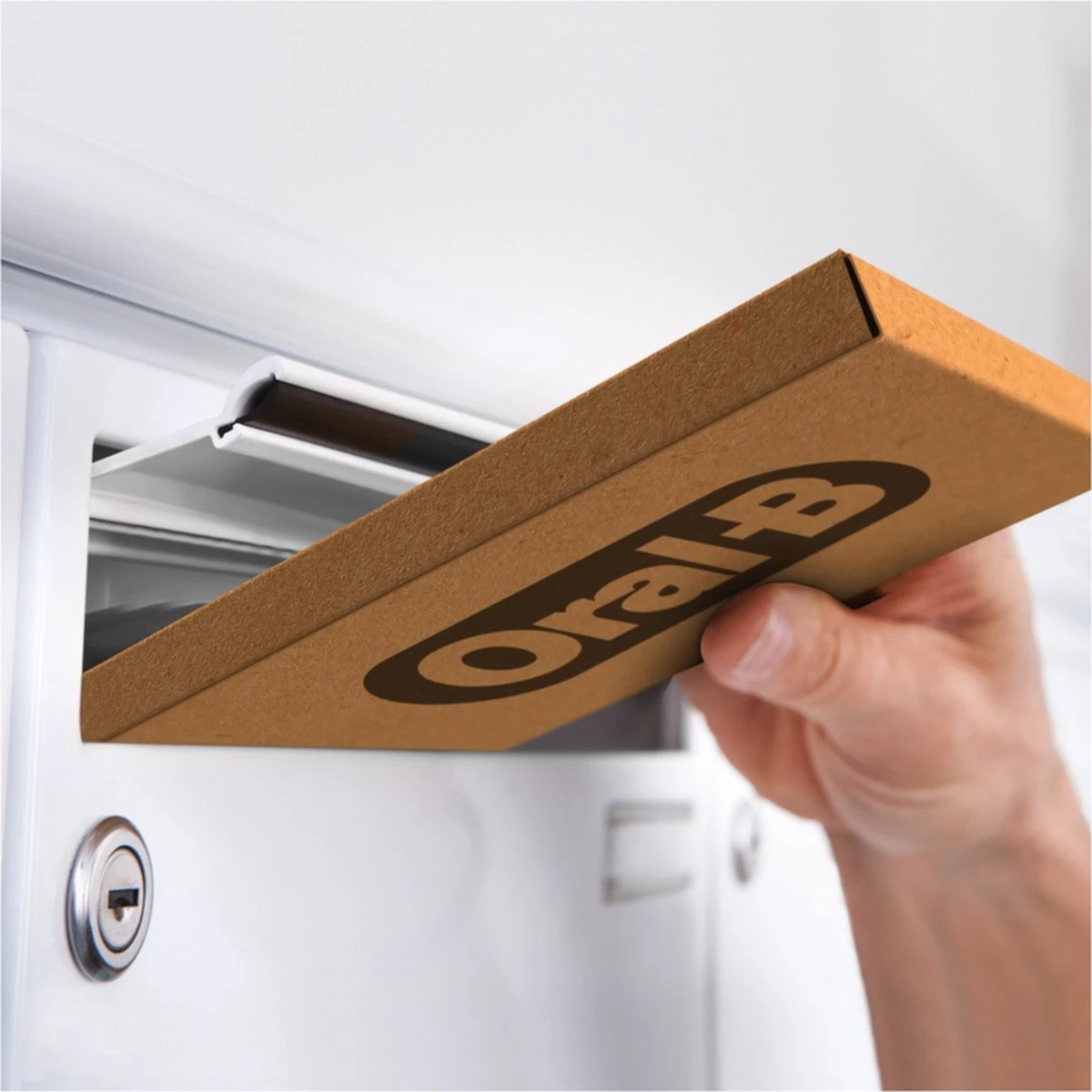 Oral-B CrossAction Opzetborstel Kleur Zwart, Verpakking Van 12 Stuks, Verpakking Van Brievenbusformaat 8 Oral-B CrossAction Opzetborstel Kleur Zwart, Verpakking Van 12 Stuks, Verpakking Van Brievenbusformaat - Afbeelding 6