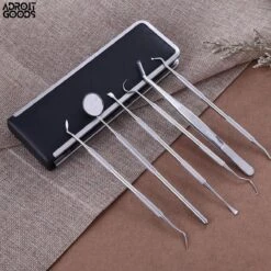 AdroitGoods 7 Delige RVS Tandarts Setje - Incl Haakje En Spiegel - Tandenstokers - Tandplak - Gebit Verzorging Setje -Mondverzorgings Winkel 1200x1200 976