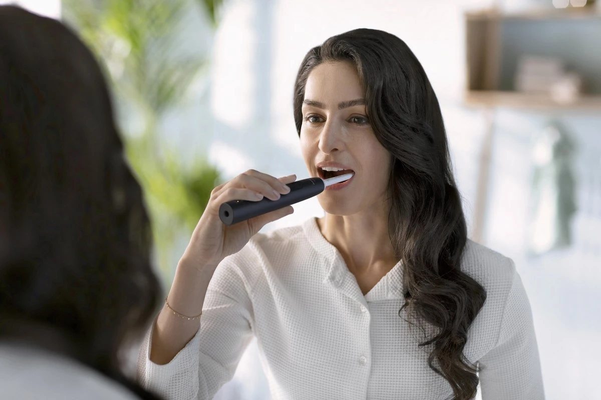 Philips Sonicare Series 3100 HX3675/15 - Elektrische Tandenborstel - Zwart & Roze - Duopack 10 Philips Sonicare Series 3100 HX3675/15 - Elektrische Tandenborstel - Zwart & Roze - Duopack - Afbeelding 8