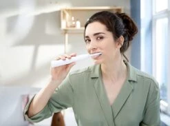 Philips Sonicare ExpertClean HX9601/03 - Elektrische Sonische Tandenborstel Met App -Mondverzorgings Winkel 1200x888