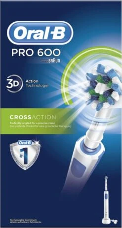 Oral B Oral-B PRO600 - Cross Action - Elektrische Tandenborstel -Mondverzorgings Winkel 640x1200 1