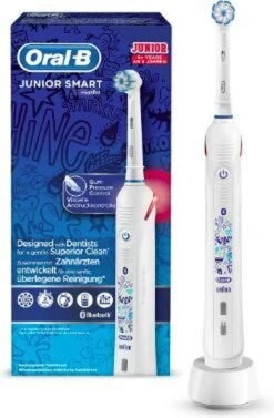 Oral B Oral-B Junior - Elektrische Tandenborstel - Wit -Mondverzorgings Winkel 786x1200 1