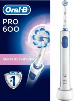 Oral B Oral-B PRO Pro 600 - Sensi-Clean - Elektrische Tandenborstel - Wit -Mondverzorgings Winkel 888x1200